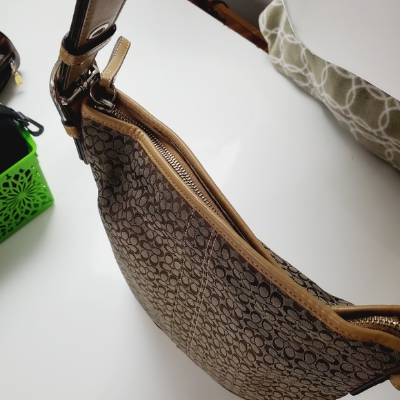 COACH East-West Jacquard Signature Suede Shoulder Bag Hobo Purse F11395 Handbag - Picture 12 of 16